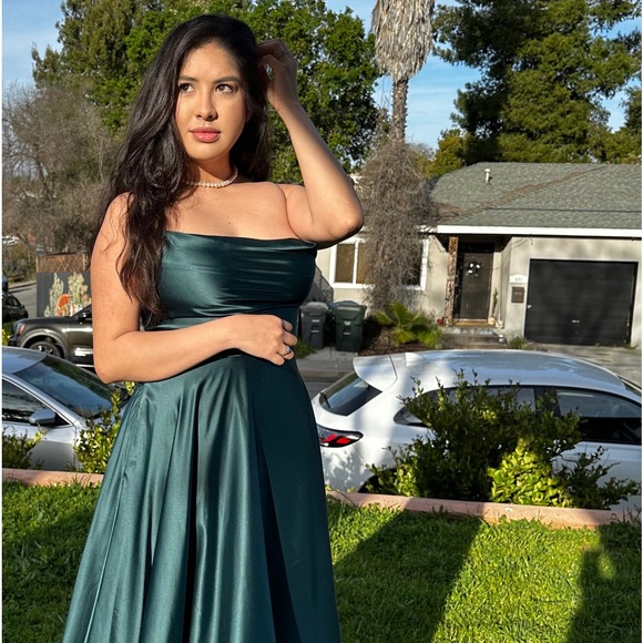 Meet your Posher, Cristy - Picture 7 of 10